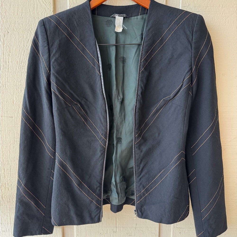 SOLD ON EBAY🌺Versace Black Blazer jacket 38/4